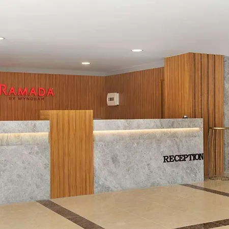 فندق Ramada Sile
