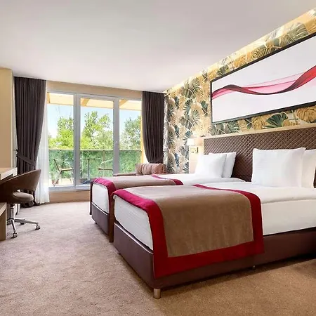 Ramada Sile Hotel